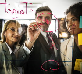 开云官方网页登录-NBA联盟多语言解说策略与国际观众吸引研究,nba解说常用英语