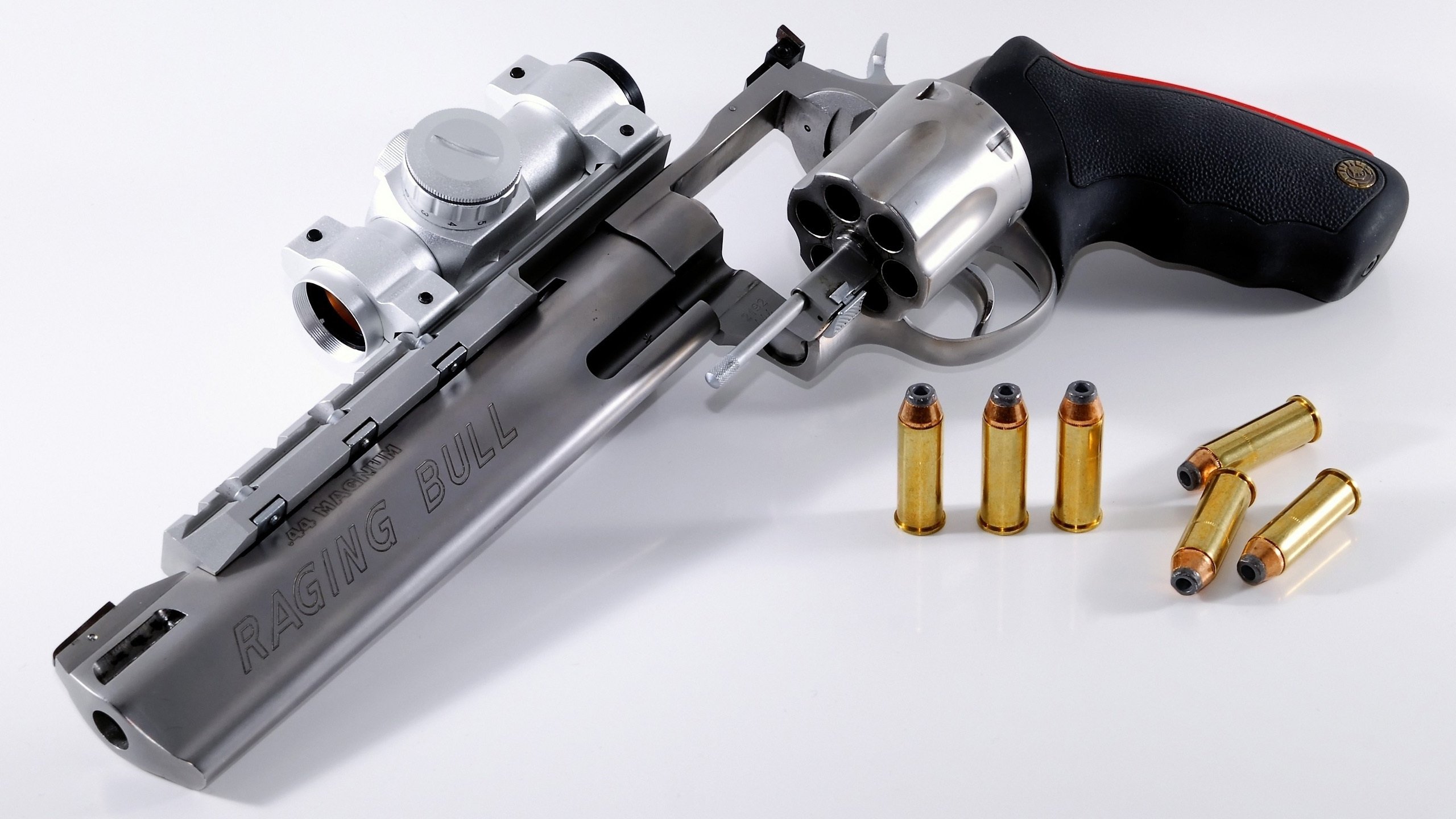 开云体育APP下载-多平台转播提升橄榄球影响力，橄榄球传球的动作视频